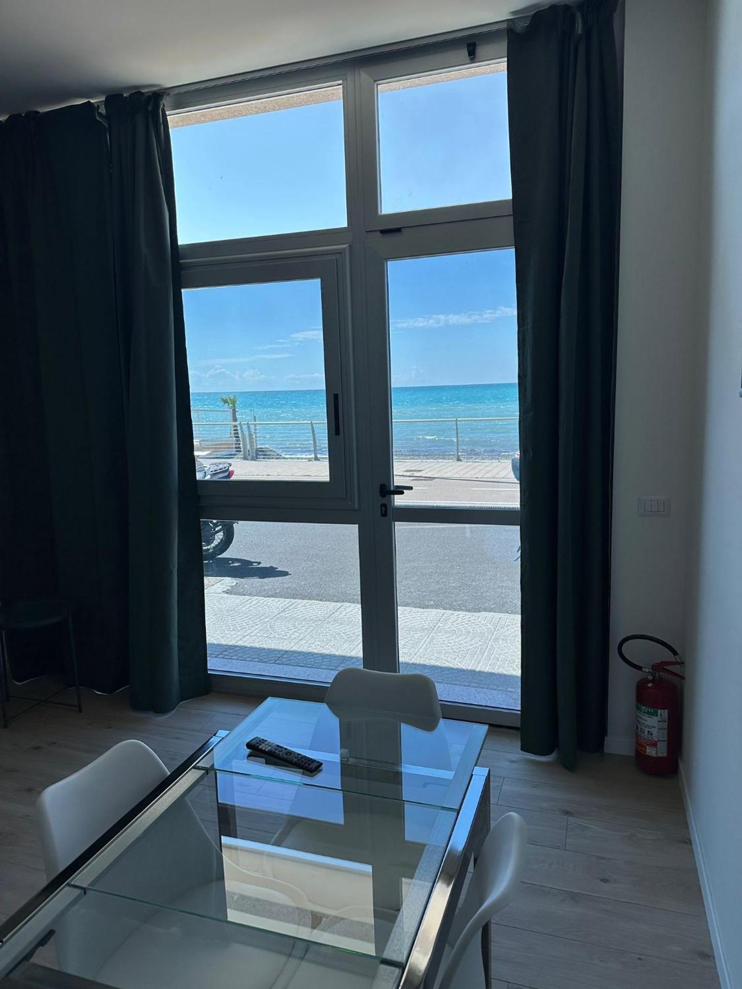 Hotel Piccolo Paradiso Bordighera Bagian luar foto