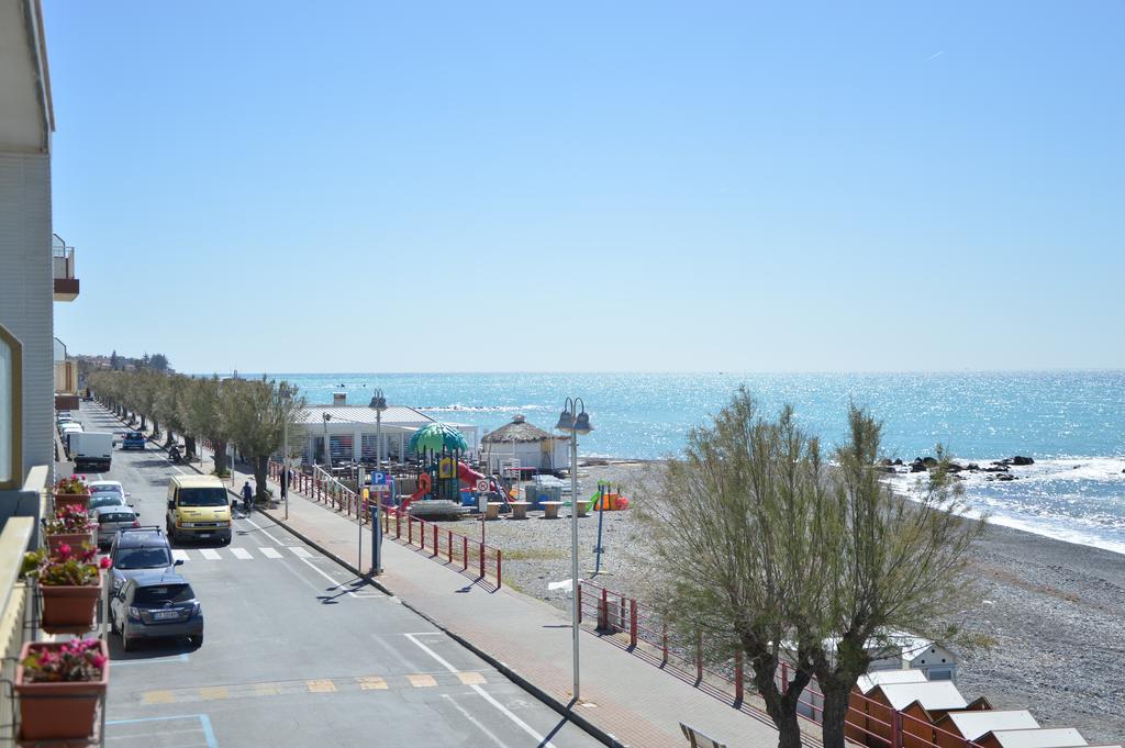 Hotel Piccolo Paradiso Bordighera Bagian luar foto