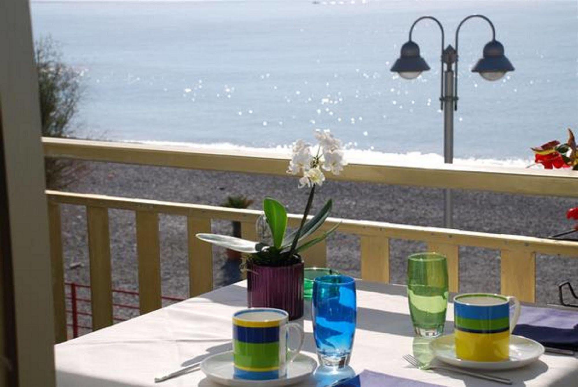 Hotel Piccolo Paradiso Bordighera Bagian luar foto