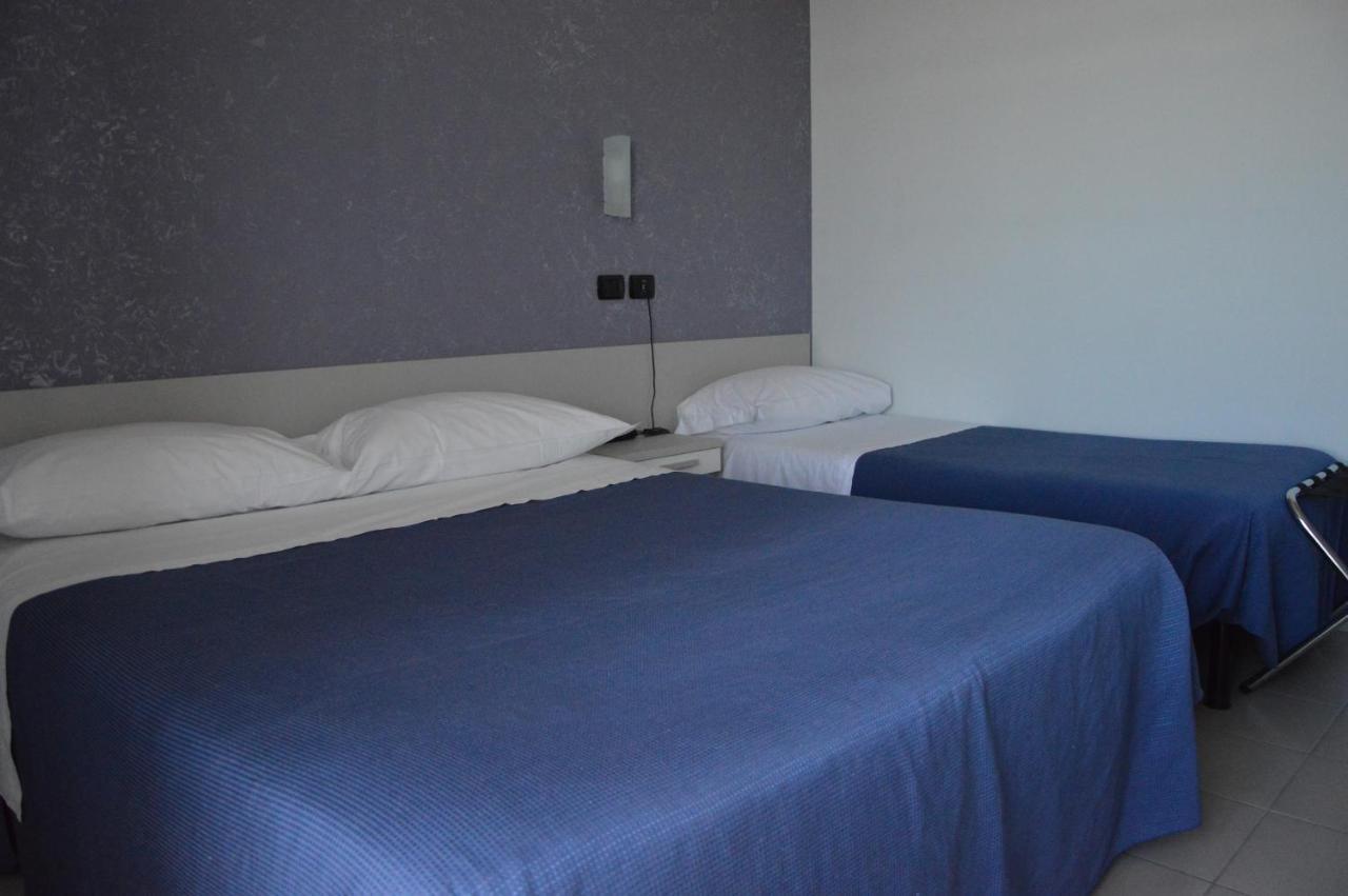 Hotel Piccolo Paradiso Bordighera Bagian luar foto